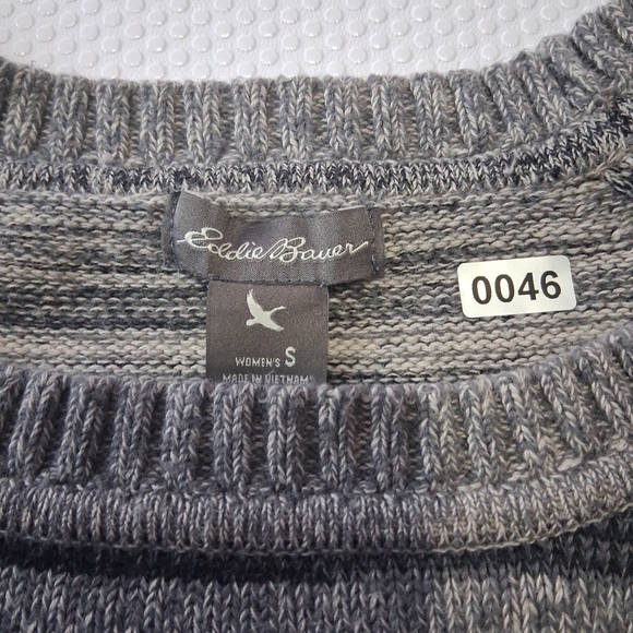 Womens Gray Striped Sweater - Picture 2 of 9